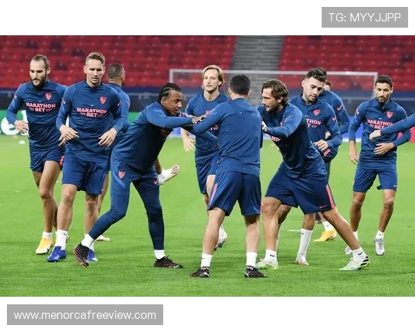 塞维利亚在欧洲超级杯中表现稳健，续写荣誉传奇篇章。