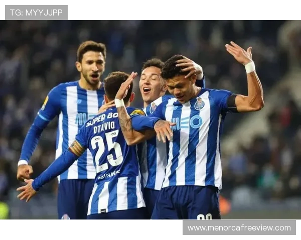 波尔图队锋线输出持续提升,进攻端表现稳健 波尔图队锋线输出持续提升,进攻端表现稳健