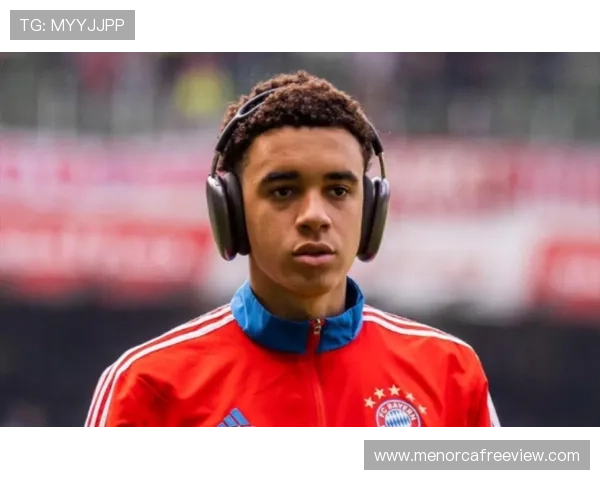 穆西亚拉是否依赖体系？战术角色与自主创造能力分析