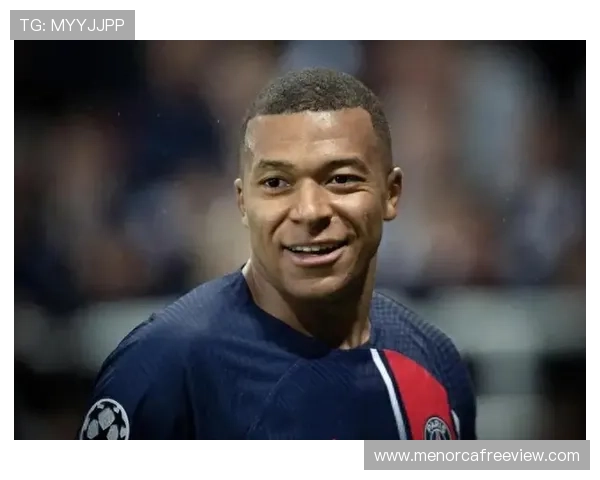 姆巴佩是否适配中锋角色:战术定位与终结方式分析